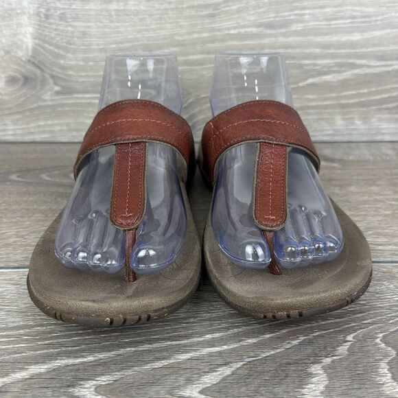 Teva Keelie Brown Leather Womens Sz 7.5 Thong Slip On T-Strap Flip Flop Sandals - Picture 2 of 15